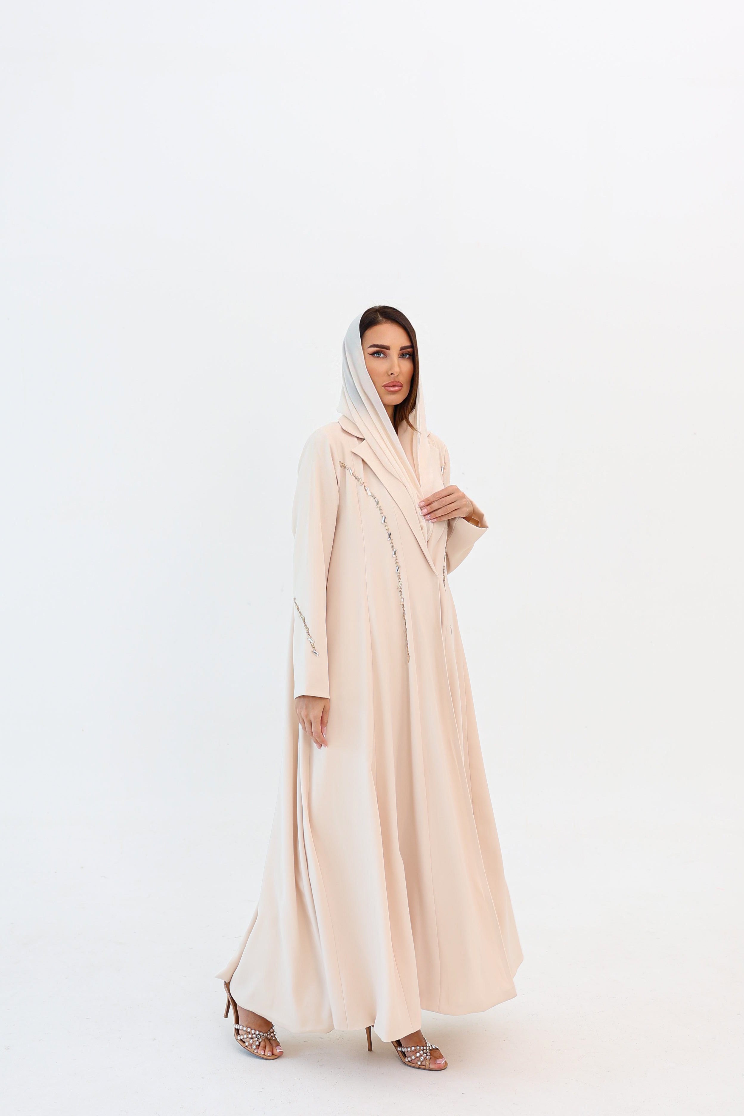 RA 20 Elora abaya