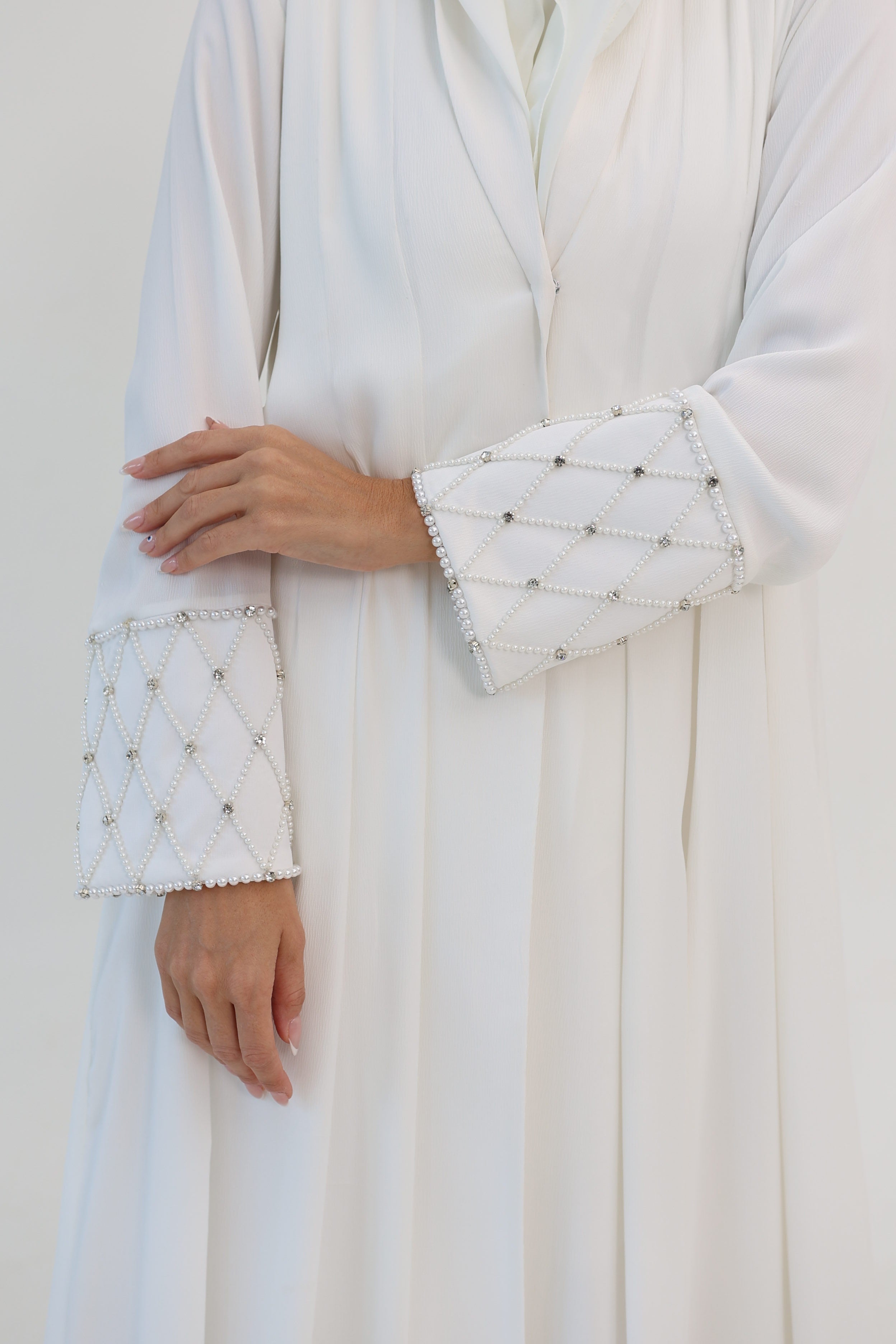 RA 22 Mira abaya