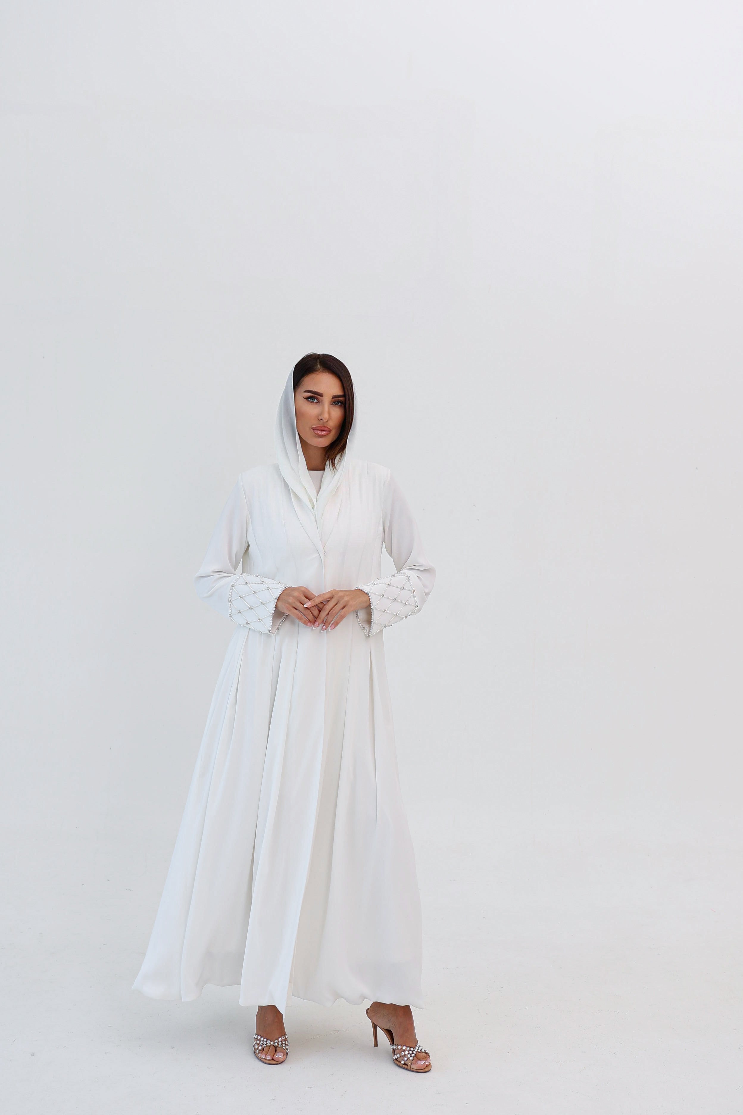 RA 22 Mira abaya